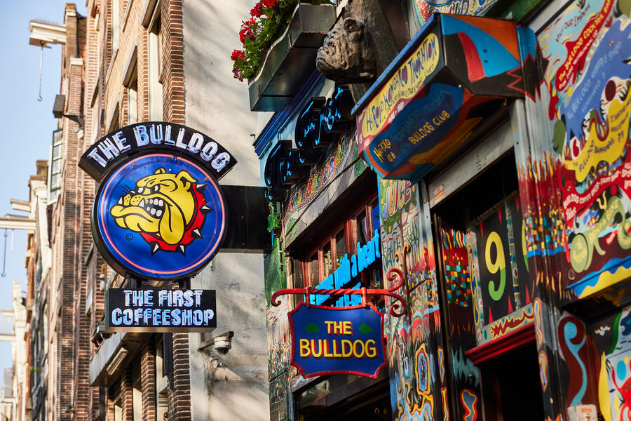 The Bulldog Amsterdam No.90